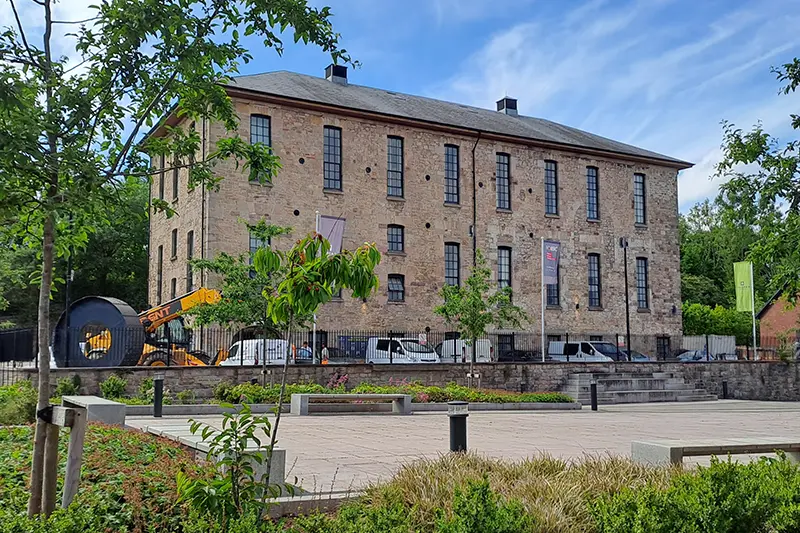 Desenvolvimento de uso misto Brunel House